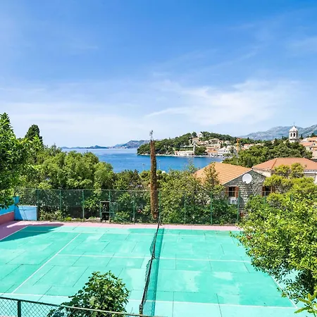 & Mara & Petrunjela - With Balcony And Sea View Cavtat