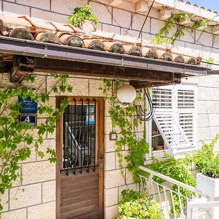 & Mara & Petrunjela - With Balcony And Sea View * Cavtat