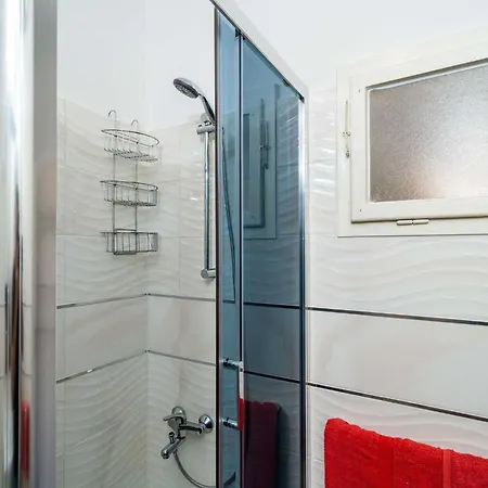 Appartement & Mara & Petrunjela - With Balcony And Sea View