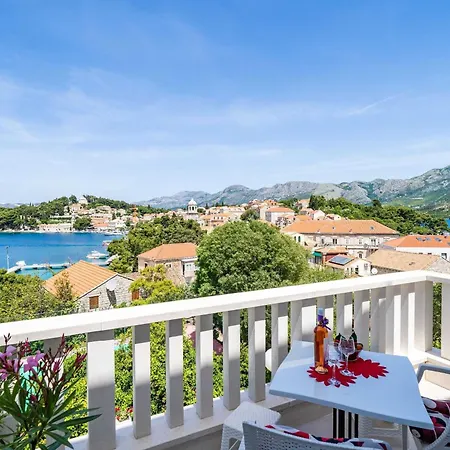 & Mara & Petrunjela - With Balcony And Sea View Appartement Cavtat