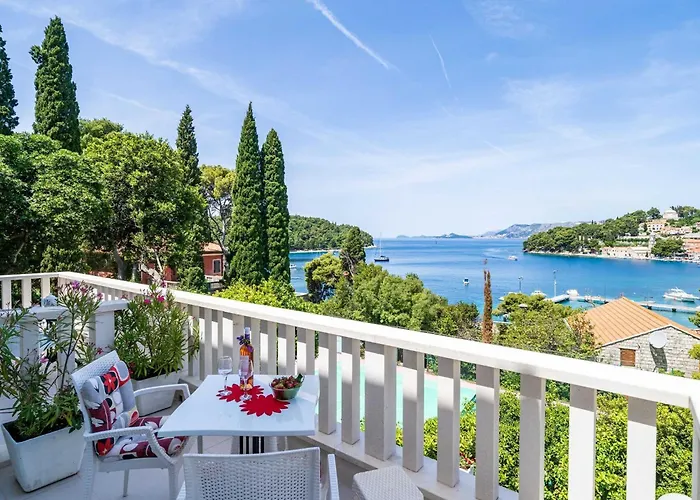 Apartament & Mara & Petrunjela - With Balcony And Sea View