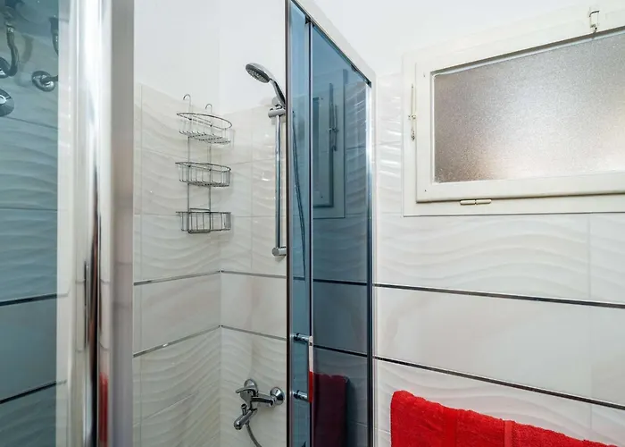 Apartament & Mara & Petrunjela - With Balcony And Sea View