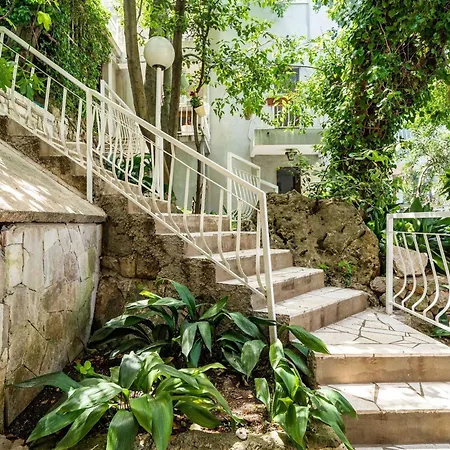 & Mara & Petrunjela - With Balcony And Sea View * קאבטאט